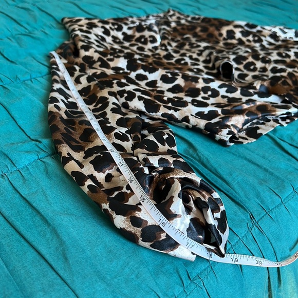 Wearever Leopard Print Cropped Drape Jacket Size L - Picture 5 of 7